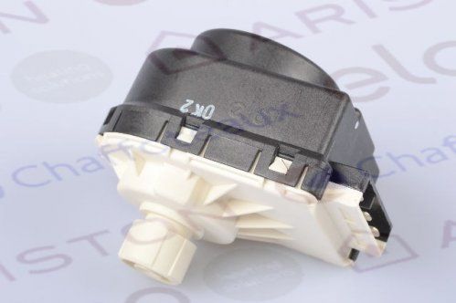 MOTOR VALVULA 3 VIAS CALDERA ARISTON CLASS EVO PREMIUM 61302483 01